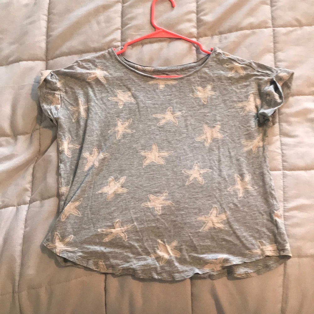 Grey and white tee shirt